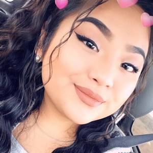 Meet your Posher, Junelle